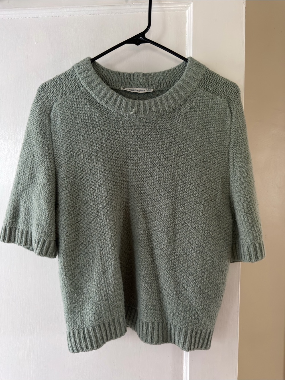 Abercrombie & Fitch Sweater Tee